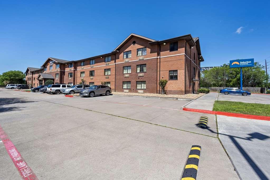 Suburban Studios Houston North I-45 Exterior foto