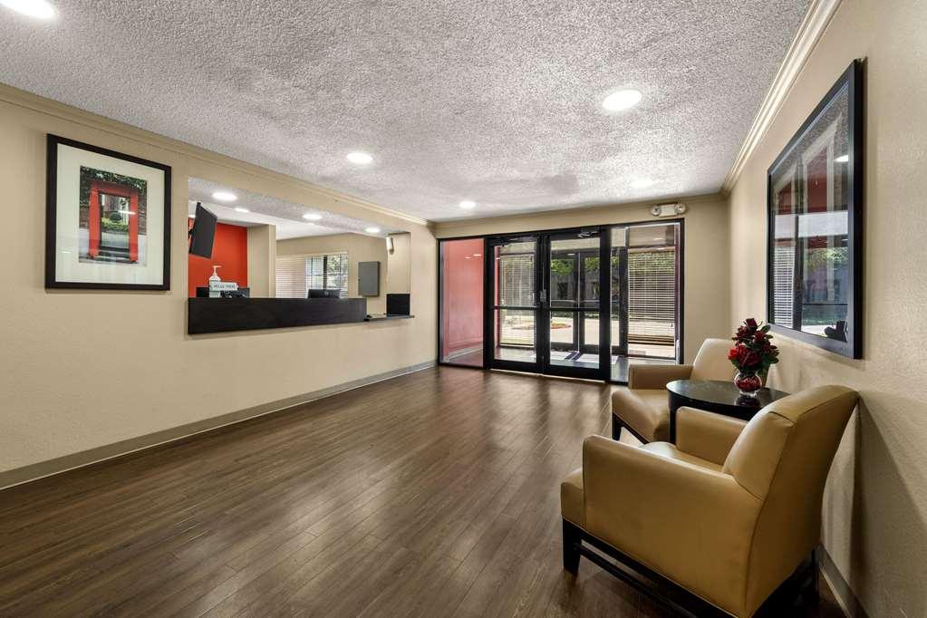 Suburban Studios Houston North I-45 Interior foto